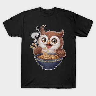 Owl eating ramen - ramen life T-Shirt